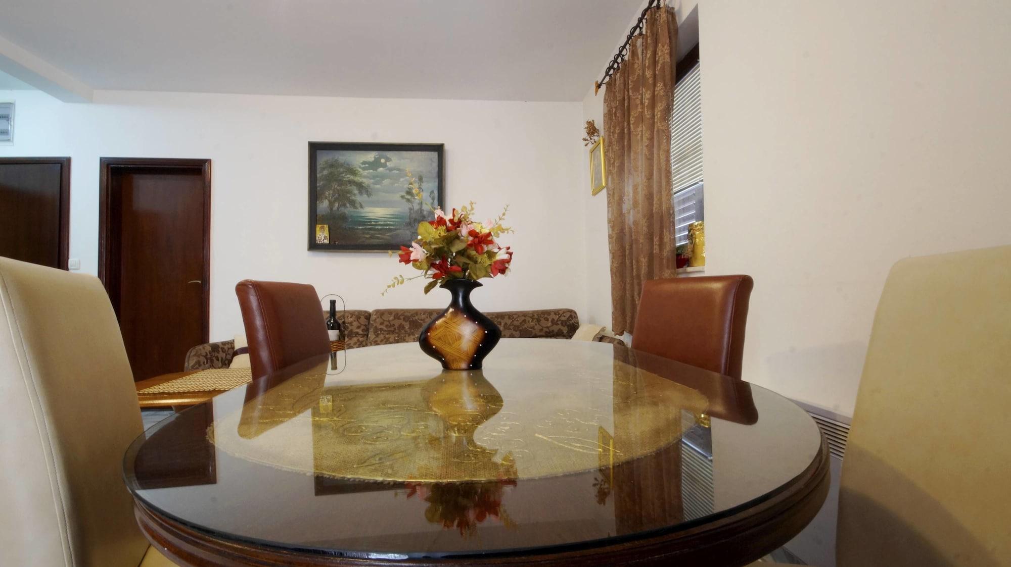 Apartment Glomazic บุดวา ภายนอก รูปภาพ