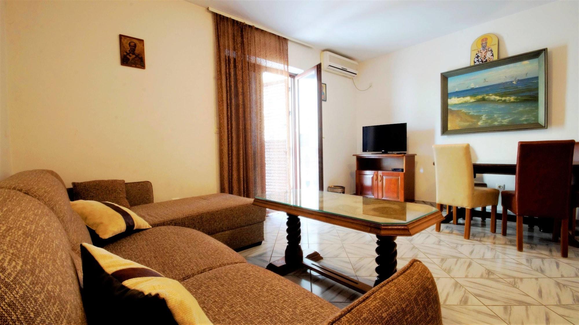 Apartment Glomazic บุดวา ภายนอก รูปภาพ