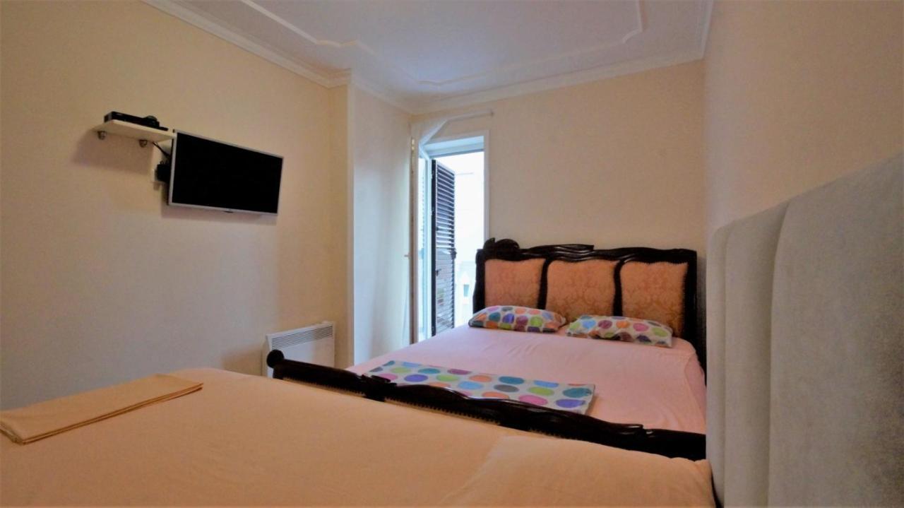 Apartment Glomazic บุดวา ภายนอก รูปภาพ