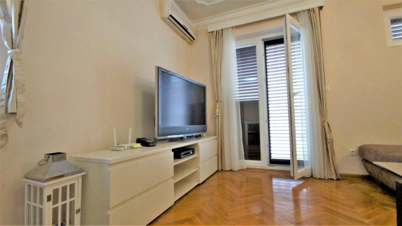 Apartment Glomazic บุดวา ภายนอก รูปภาพ