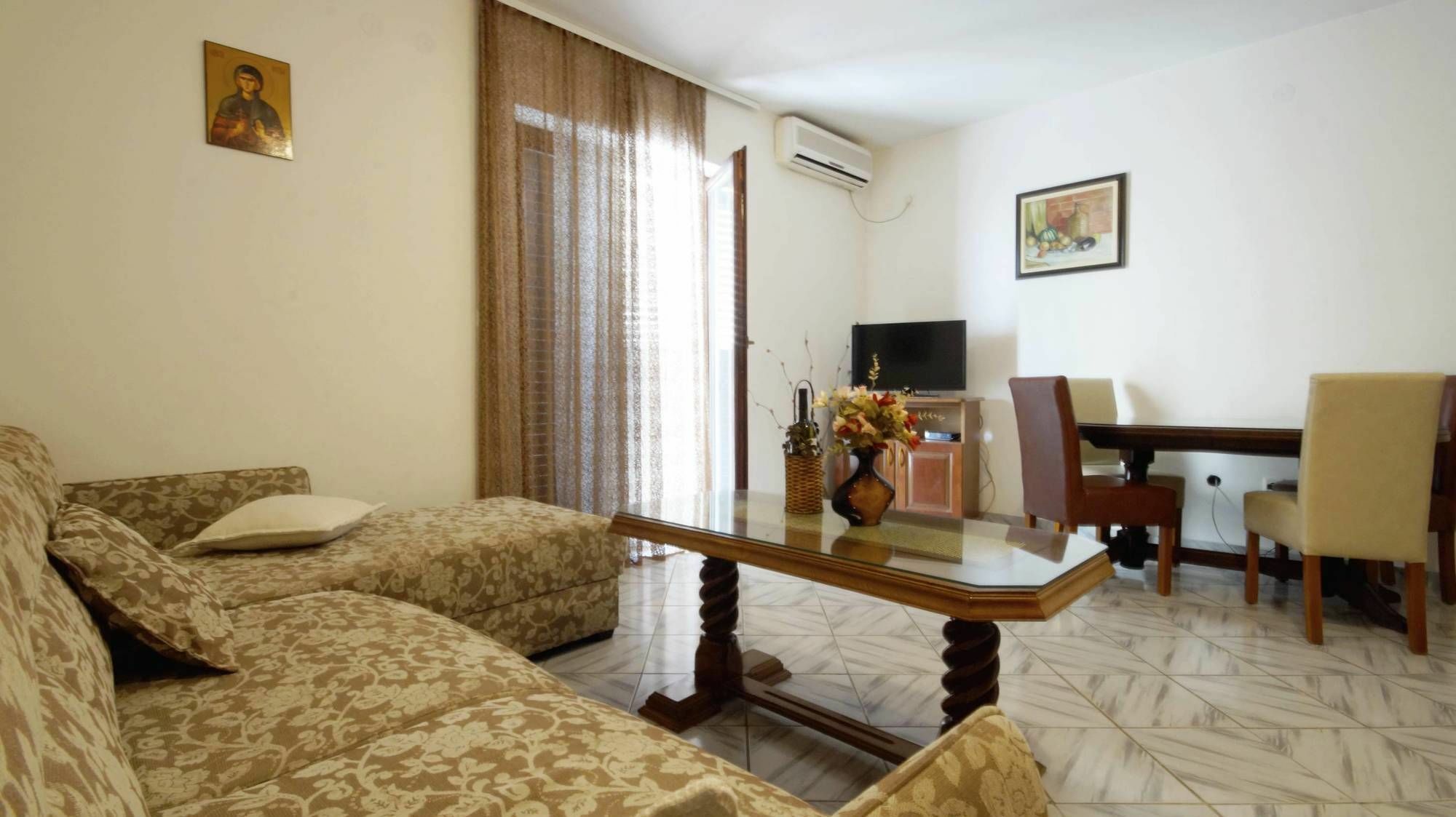 Apartment Glomazic บุดวา ภายนอก รูปภาพ